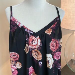 TWO Torrid sleeveless tops! One floral and one with gold diamond shapes